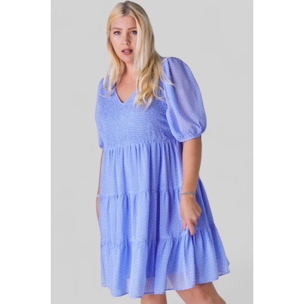 Davi & Dani Blue Polka Dot V Neck Short Sleeve Tiered Midi Dress - Picture 6 of 9
